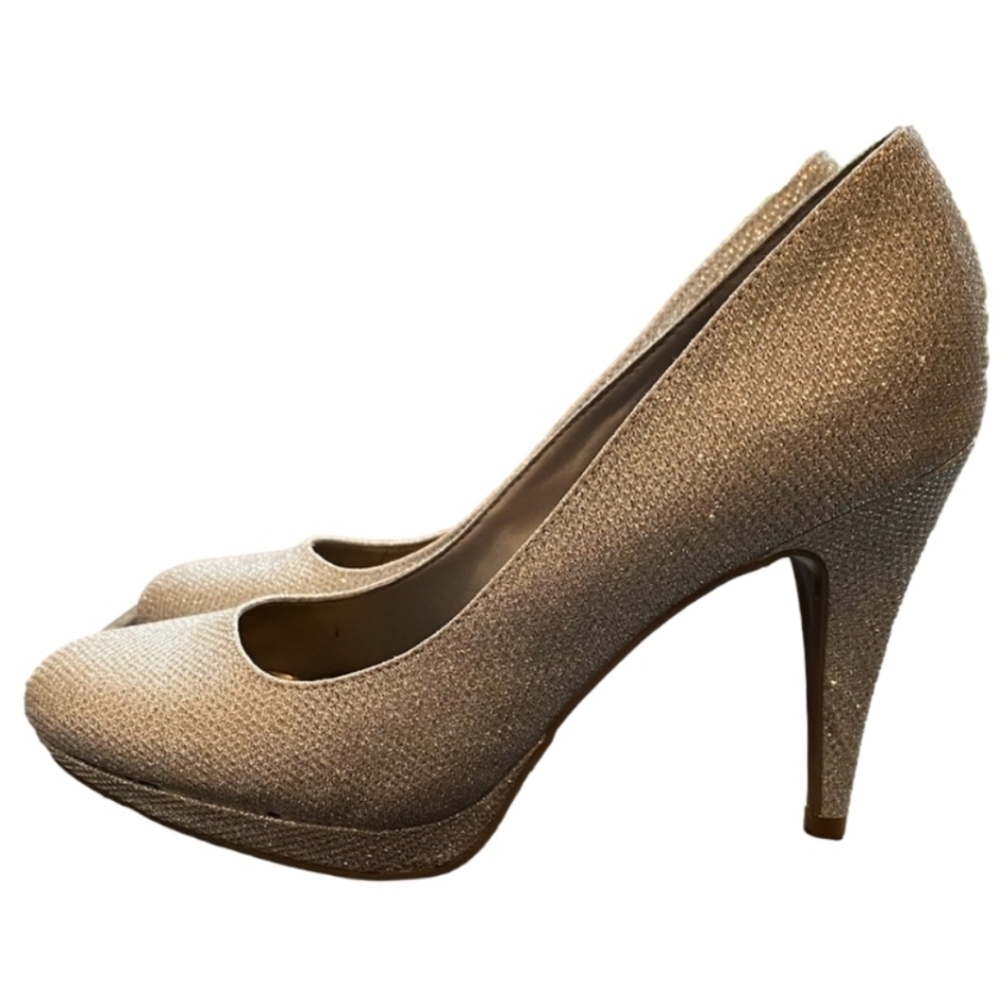 Size 9 3 inch Worthington sparkly heels closed toe pump prom formal - Picture 2 of 6